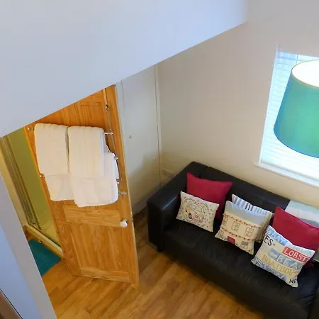 Apartment Stargazy